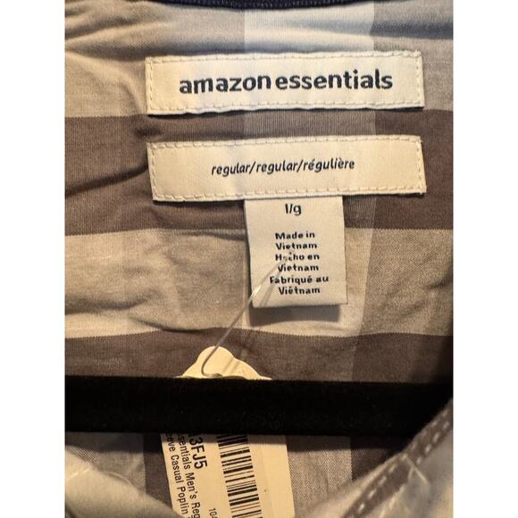 Men's Regular Fit Short Sleeve Gray Casual Poplin Shirt Size Medium - NWT - Picture 4 of 8